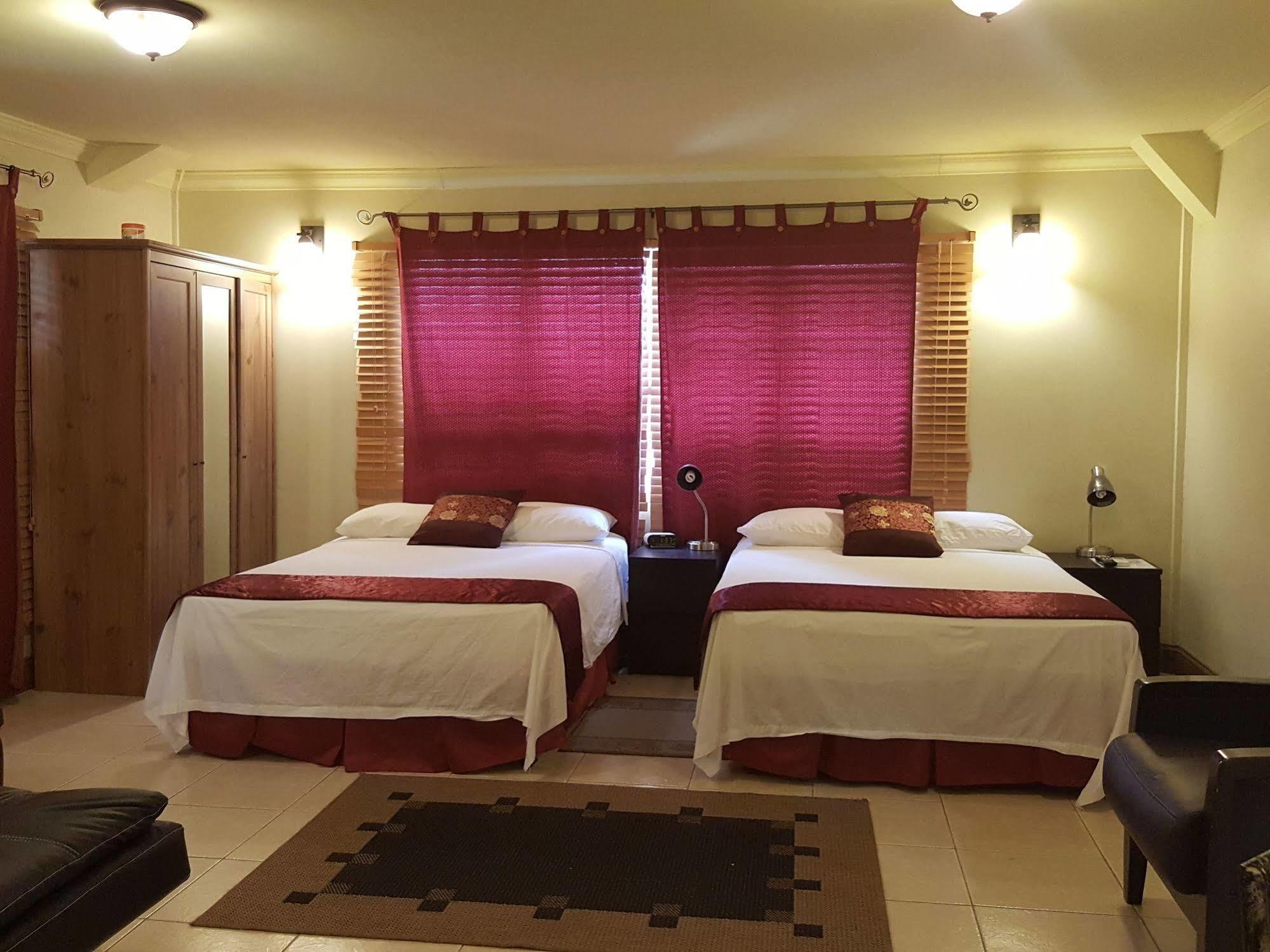 Savannah Maison Guest House Port of Spain Exterior photo
